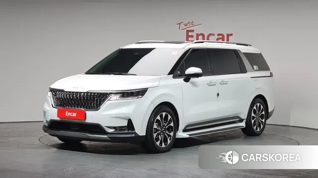 Kia Carnival 4th generation 2023 Белый из Кореи