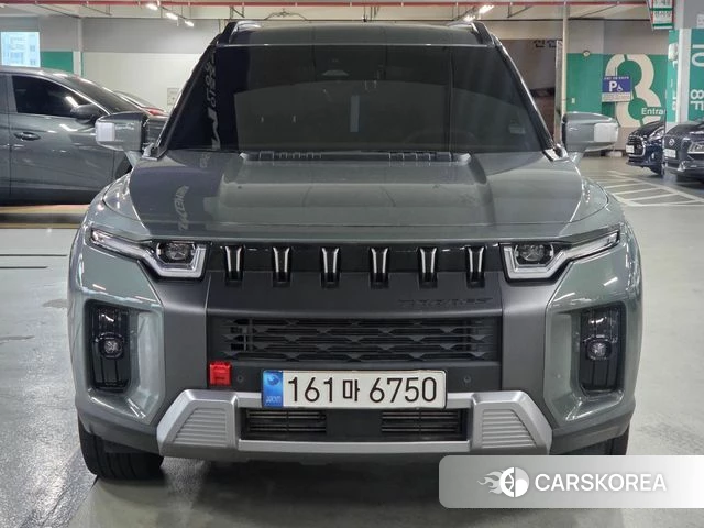Ssangyong Torres 2023 Серый из Кореи