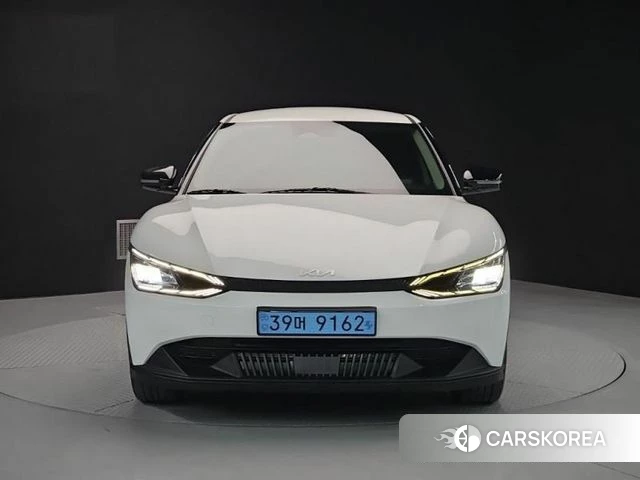 Kia EV6 2022 Белый из Кореи