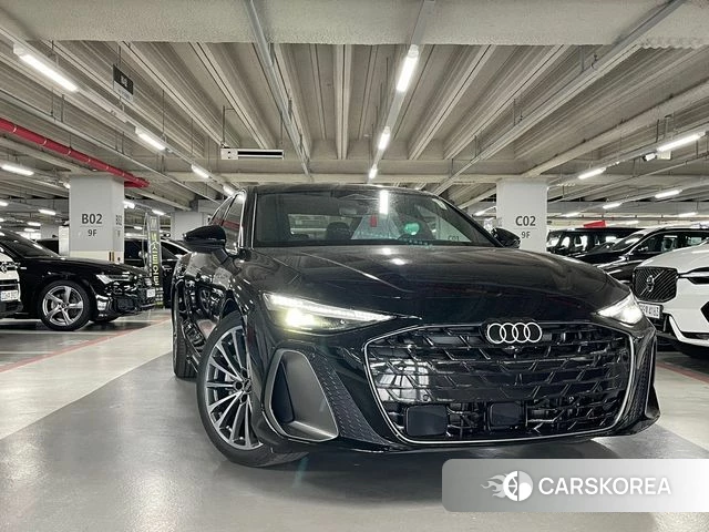 Audi A6 (C9) 2026 Темно-зеленый из Кореи