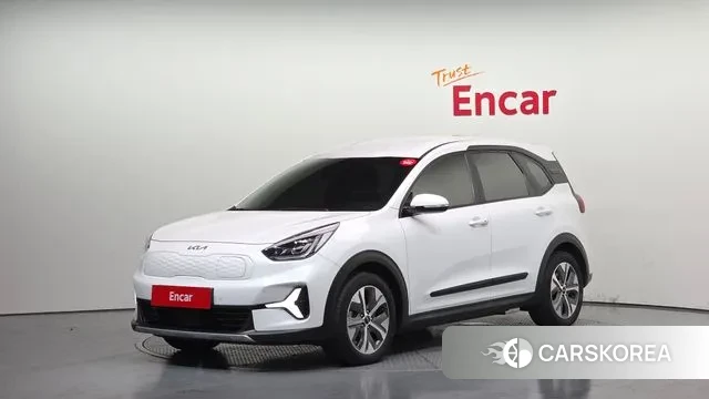 Kia Niro Plus 2022 Белый из Кореи