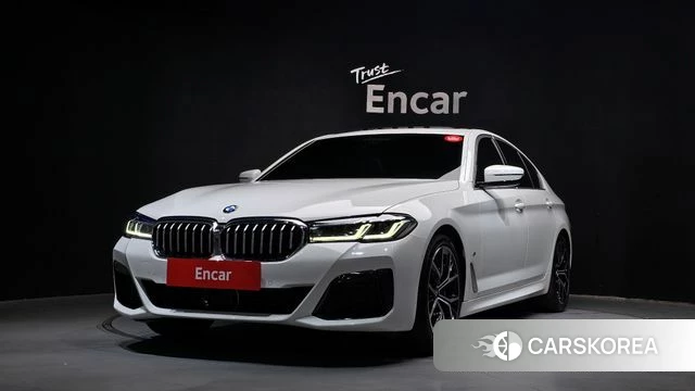 BMW 5 Series (G30) 2023 Белый из Кореи