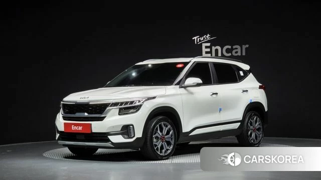 Kia Seltos 2022 Белый из Кореи