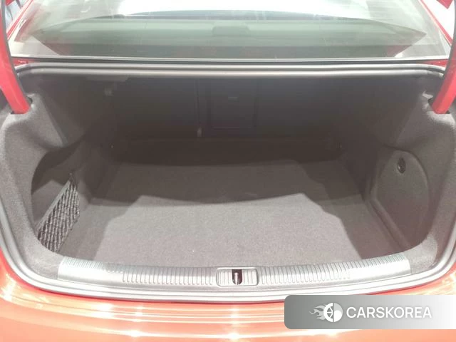 Audi A3 2019 Красный из Китая