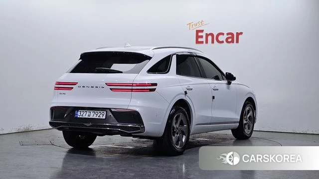 Genesis GV70 2024 Белый из Кореи