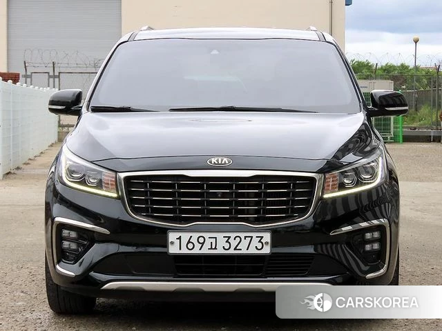 Kia The New Carnival 2019 Черный из Кореи