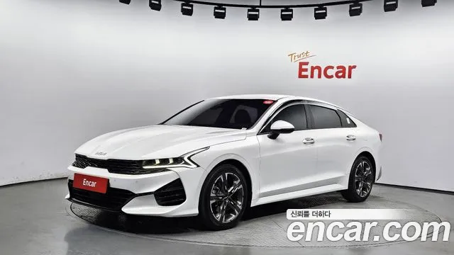 Kia K5 3rd generation 2021 Белый из Кореи
