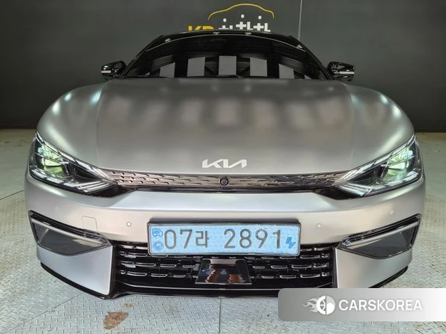 Kia EV6 2022 Серебристо-серый из Кореи