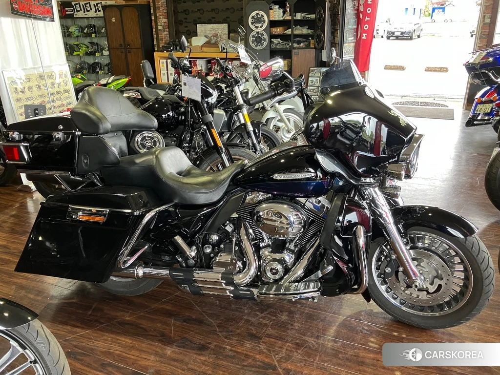 Проданный Harley-Davidson Electra Glide FLHTK1690 2010 из Японии