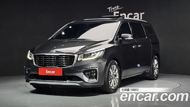 Kia The New Carnival 2018 Черный из Кореи