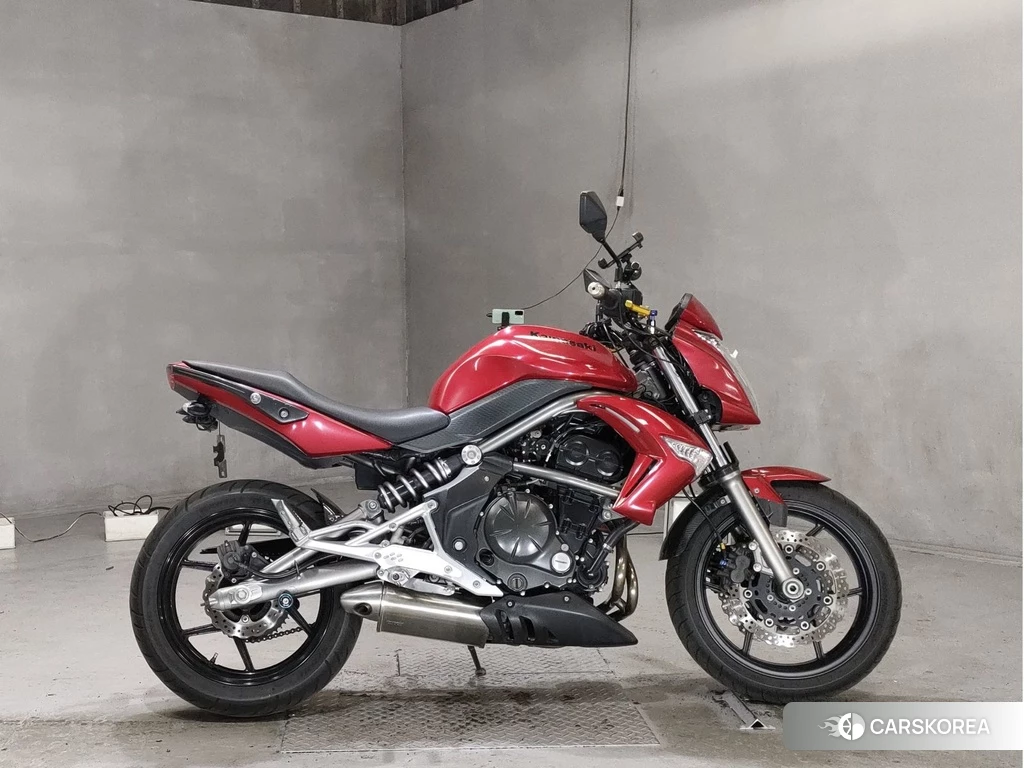 Проданный Kawasaki ER-4N 2011 из Японии