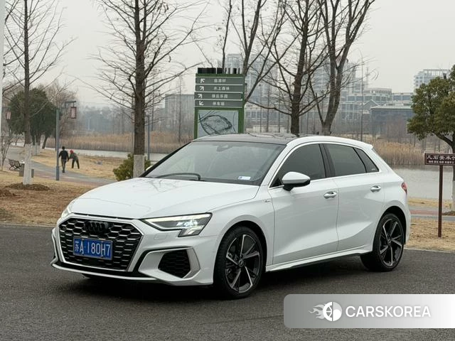 Audi A3 2022 Белый из Китая