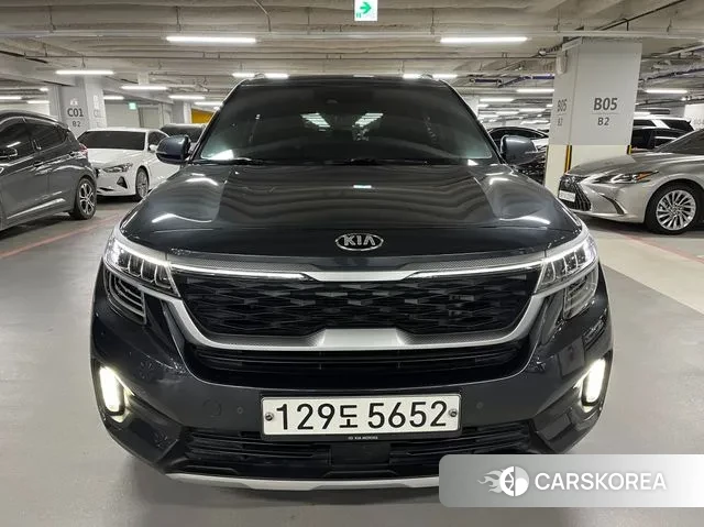 Kia Seltos 2020 Серый из Кореи