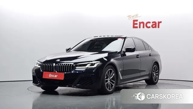 BMW 5 Series (G30) 2020 Черный из Кореи