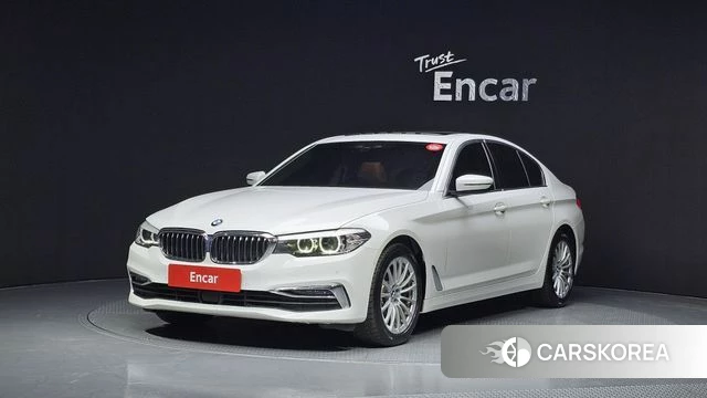 BMW 5 Series (G30) 2019 Белый из Кореи