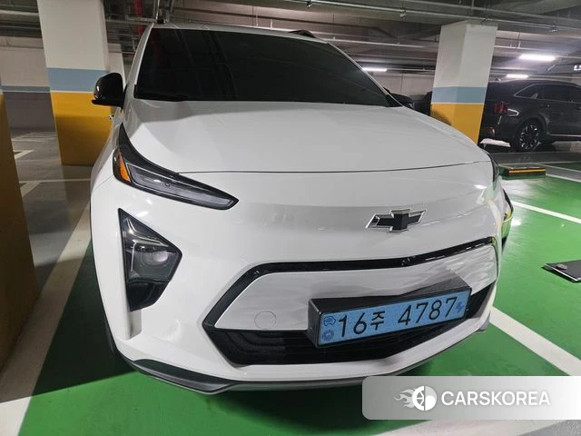 Chevrolet (GM Daewoo) Bolt EUV 2022 Белый из Кореи