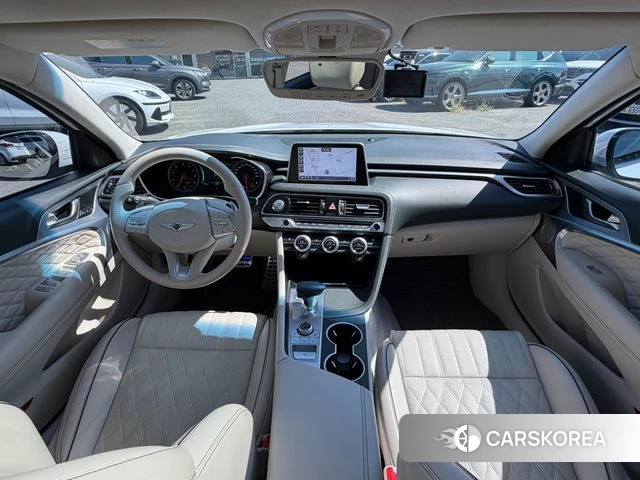 Genesis G70 2019 Белый из Кореи