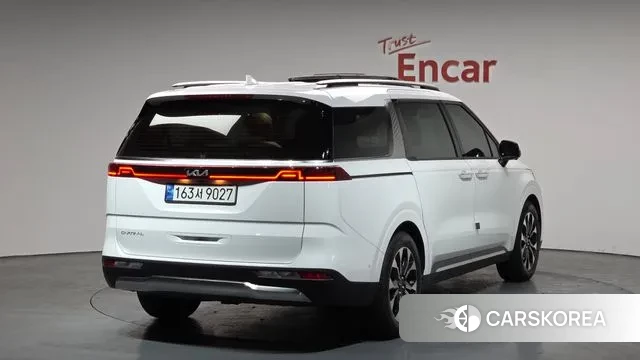 Kia Carnival 4th generation 2022 Белый из Кореи