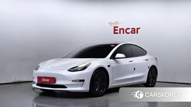 Tesla Model 3 2021 Белый из Кореи