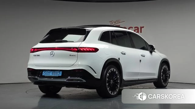 Mercedes-Benz EQS SUV X296 2023 Белый из Кореи