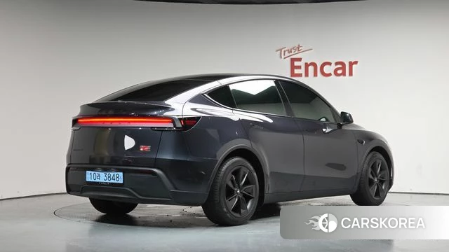 Tesla Model Y 2025 Серый из Кореи