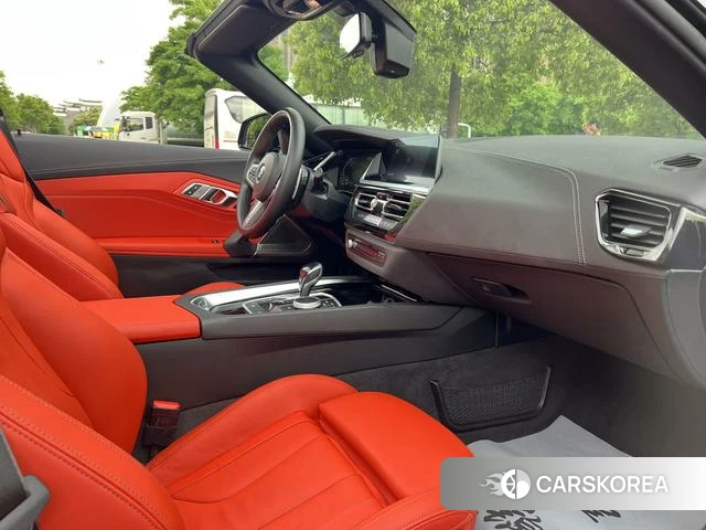 BMW Z4 2021 Фиолетовый из Китая