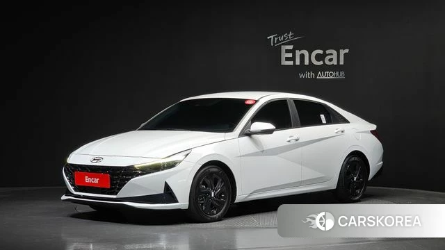 Hyundai Avante Hybrid (CN7) 2023 Белый из Кореи