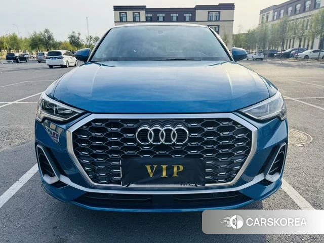 Audi Q3 Sportback 2021 Синий из Китая
