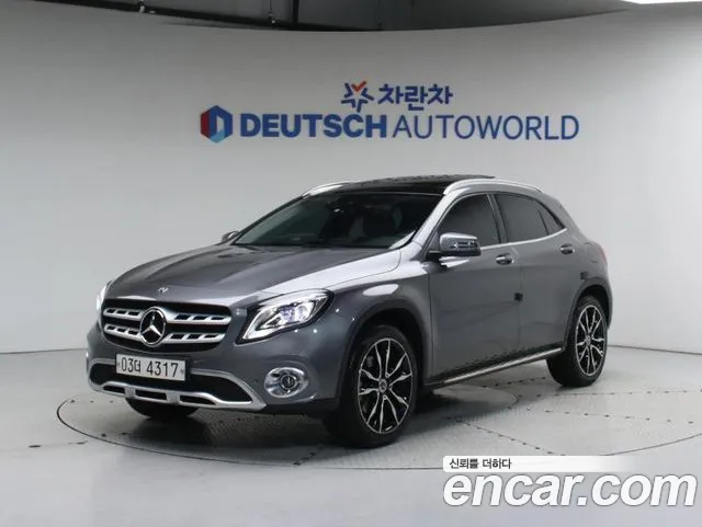 Mercedes-Benz GLA-Class X156 2018 Серый из Кореи
