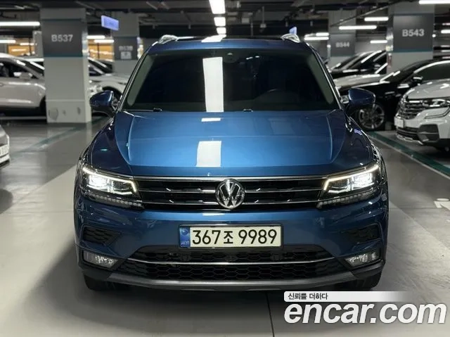 Volkswagen Tiguan Allspace 2018 Синий из Кореи