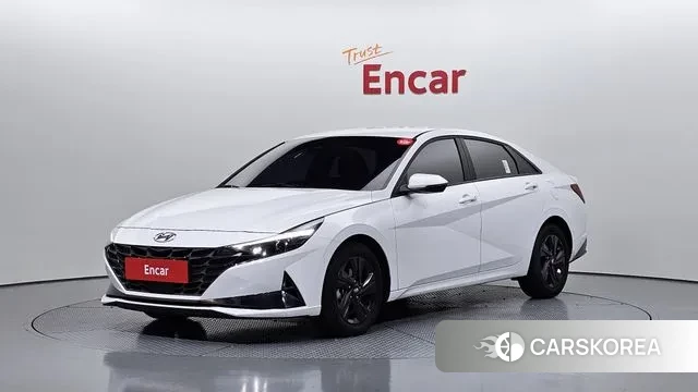 Hyundai Avante Hybrid (CN7) 2022 Белый из Кореи