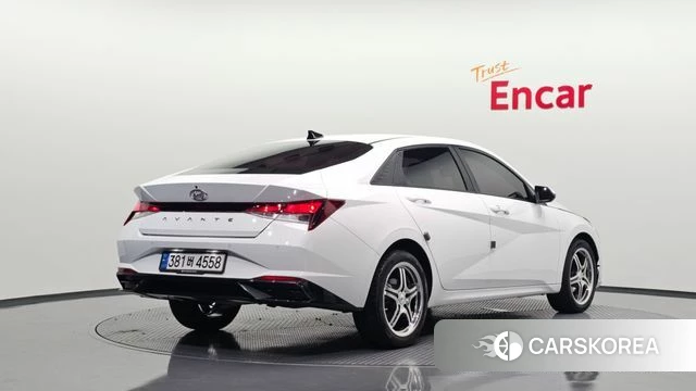 Hyundai Avante (CN7) 2020 Белый из Кореи