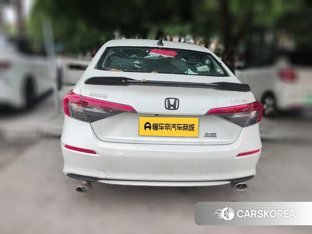 Honda Civic 2022 Белый из Китая