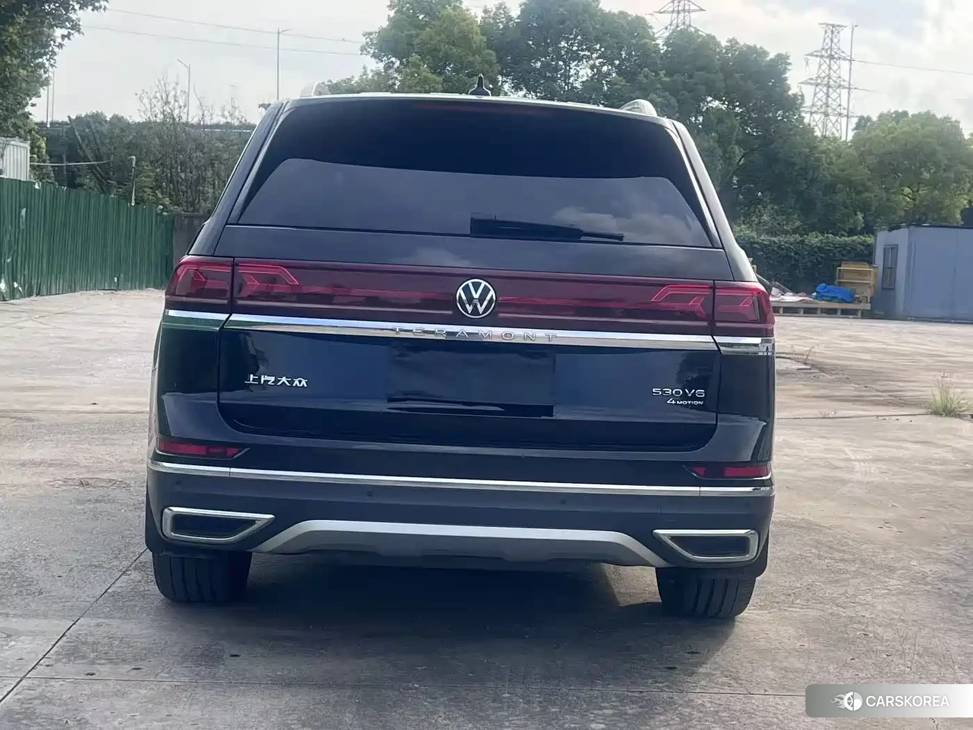 Volkswagen Touareg 2023 Черный из Китая