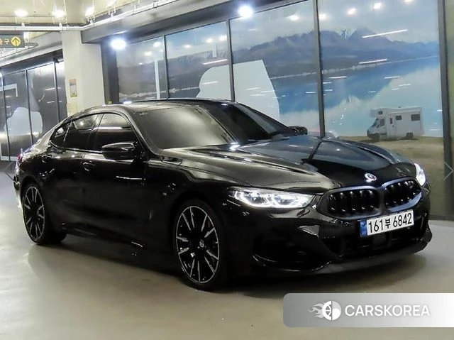 BMW 8 Series (G15) 2023 Черный из Кореи