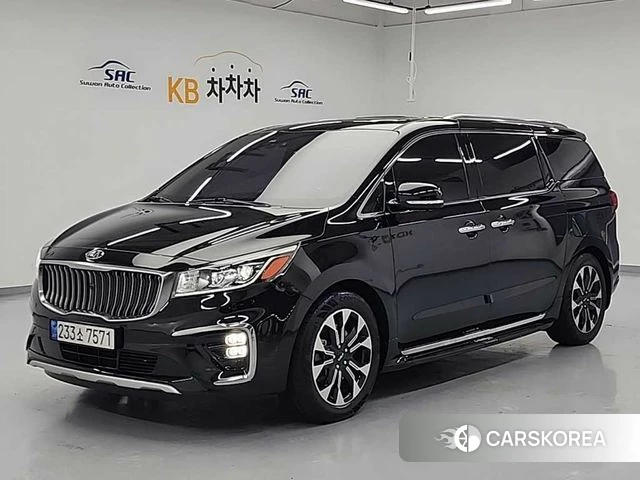 Kia The New Carnival 2018 Черный из Кореи