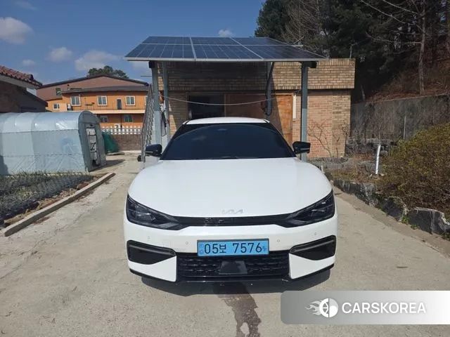 Kia EV6 2024 Белый из Кореи