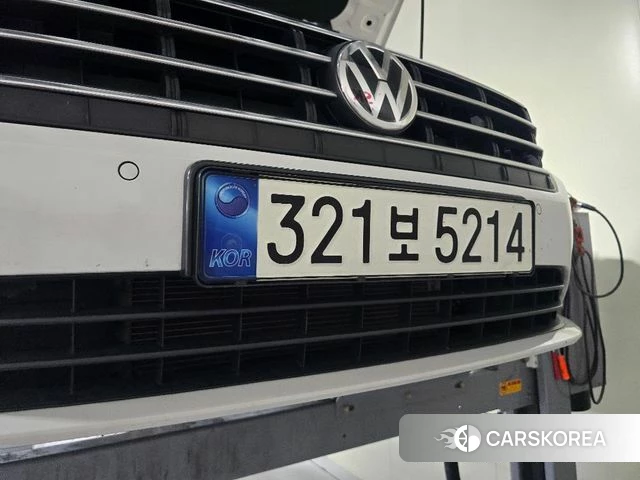 Volkswagen 7th Generation of Jetta 2021 Белый из Кореи