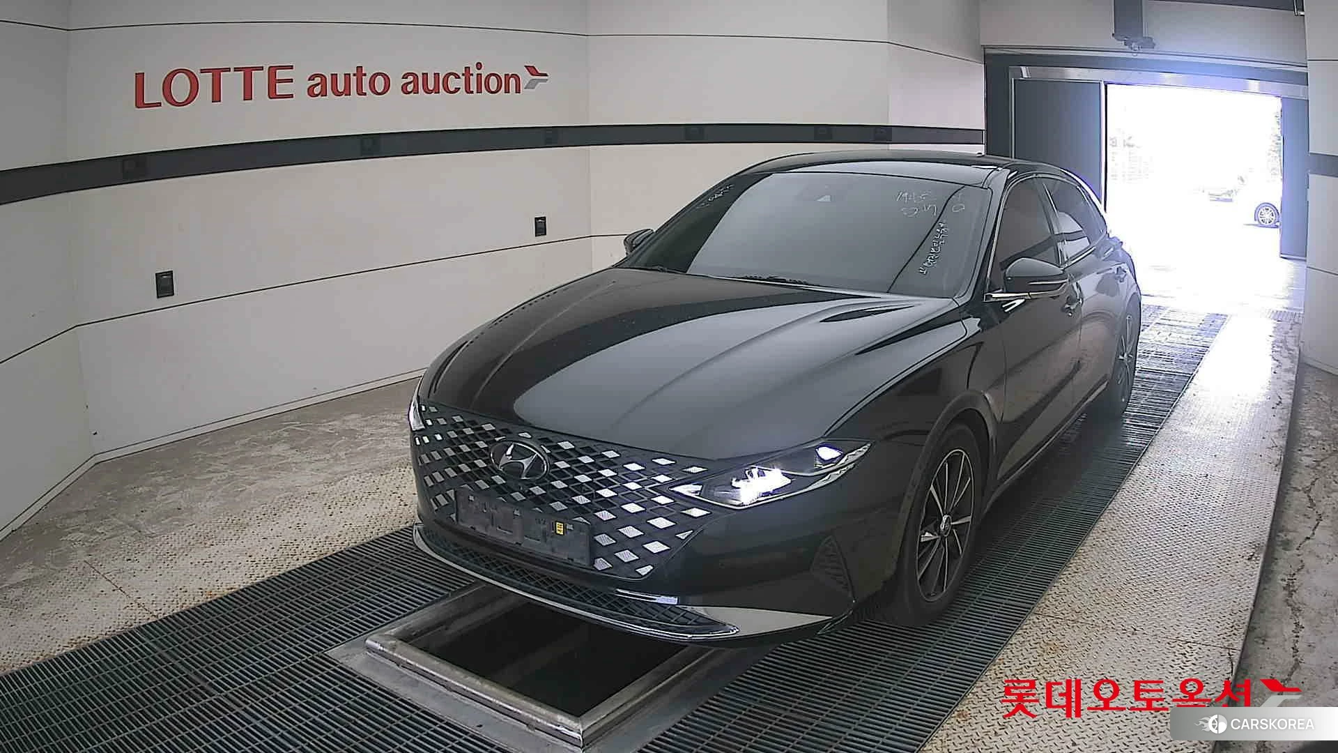 Hyundai Grandeur 2022 Черный из Кореи