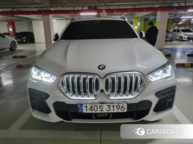 BMW X6 (G06) 2023 Белый из Кореи