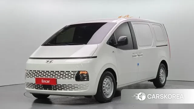 Hyundai Staria 2021 Белый из Кореи