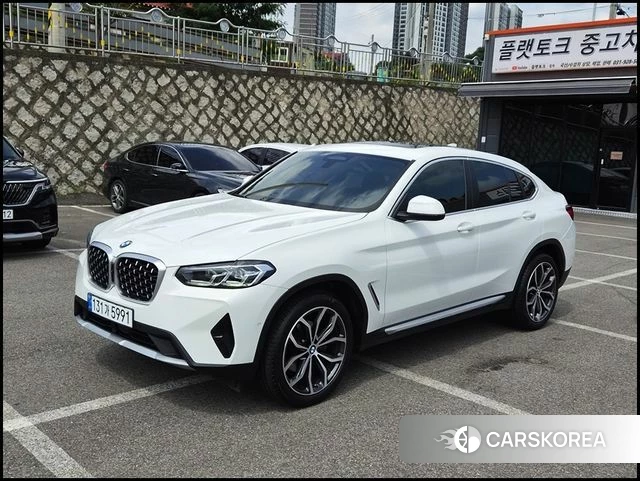BMW X4 (G02) 2025 Белый из Кореи