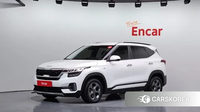 Kia Seltos 2022 Белый из Кореи