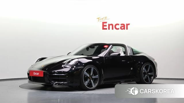 Porsche 911(992) 2024 Черный из Кореи