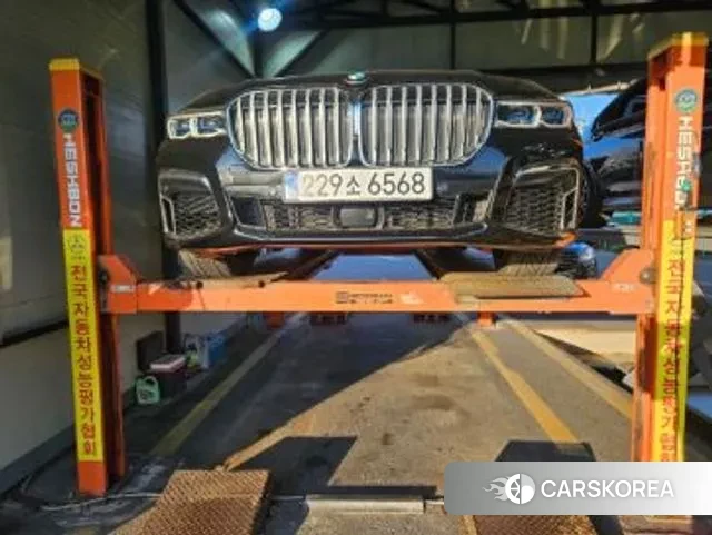 BMW 7 Series (G11) 2020 Черный из Кореи