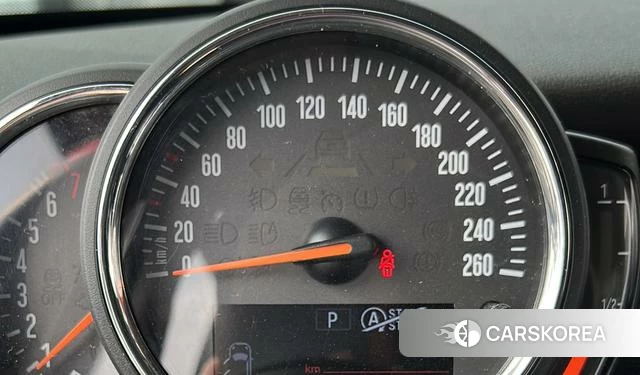 MINI MINI 2018 Белый из Китая