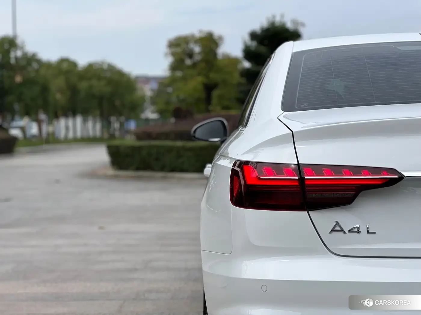 Audi A4L 2024 Белый из Китая, фото 2
