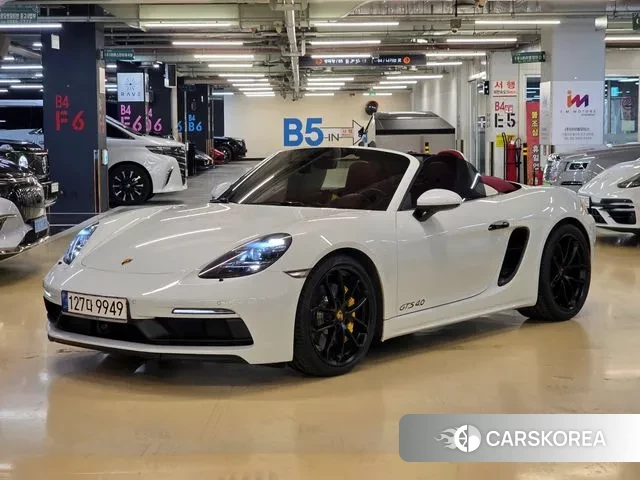 Porsche 718 Boxster 2021 Белый из Кореи