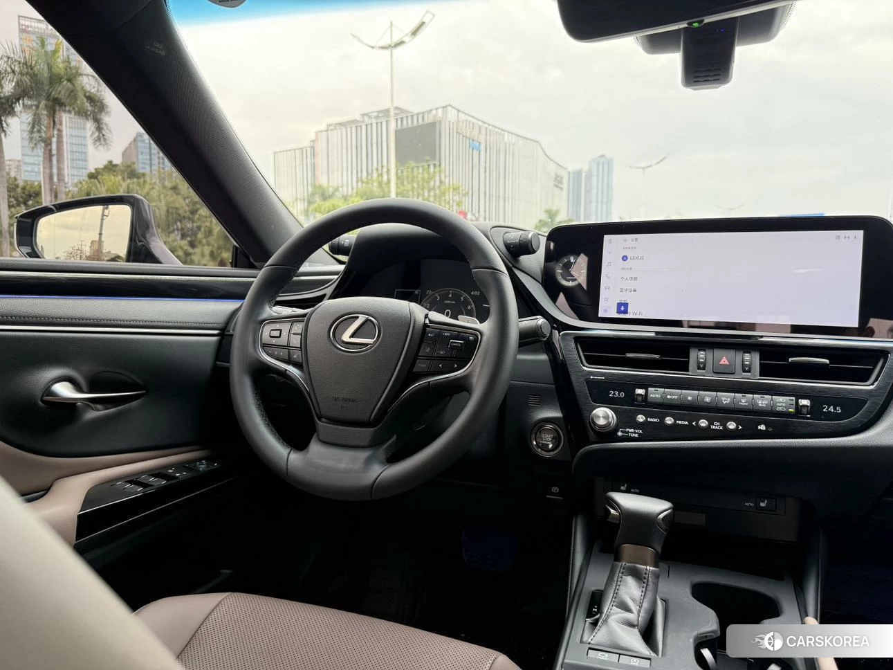 Lexus ES 2024 Серебристо-серый из Китая