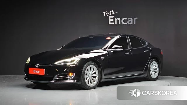 Tesla Model S 2020 Черный из Кореи